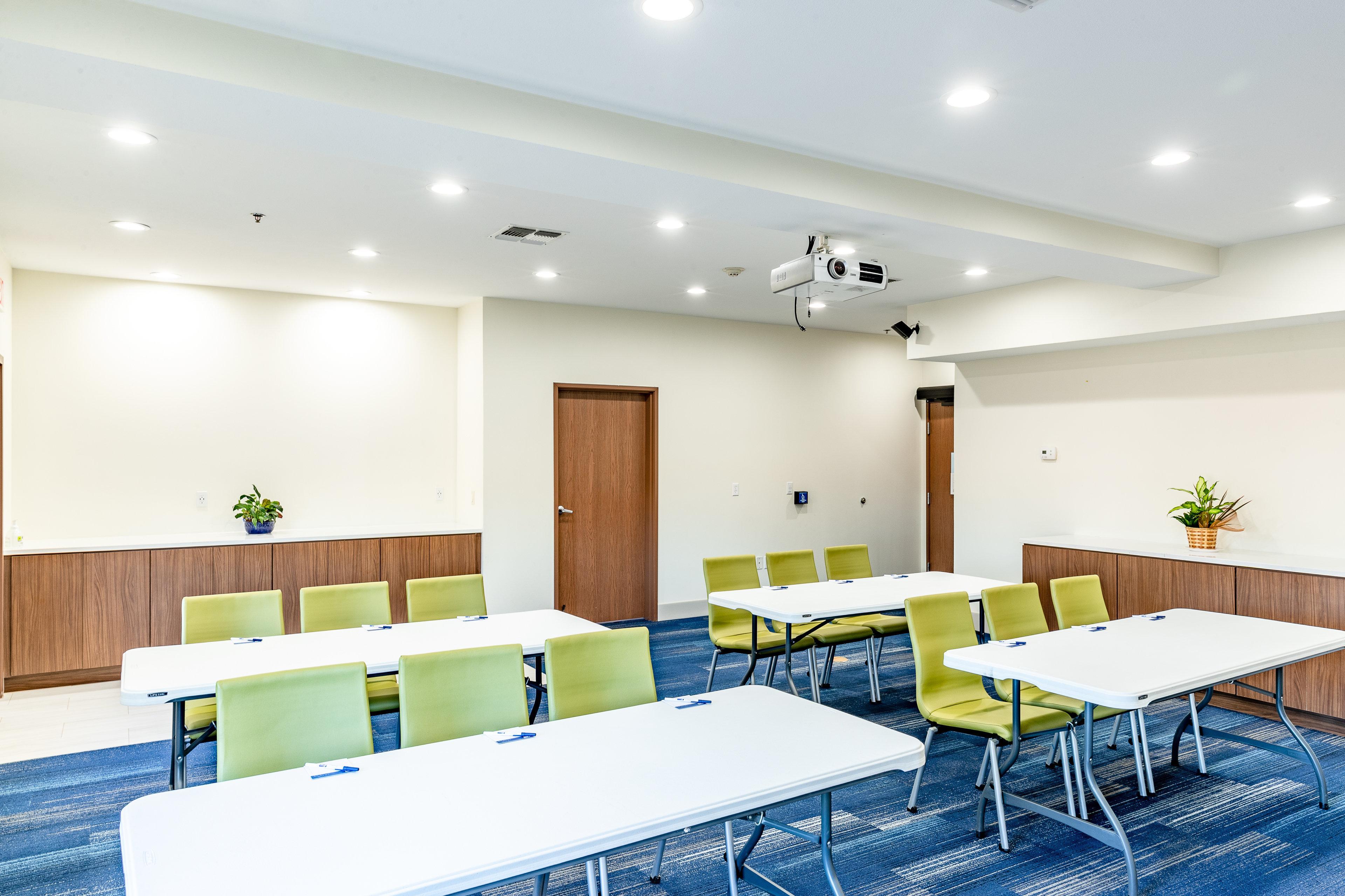 Holiday Inn Express Hereford By Ihg Exterior photo